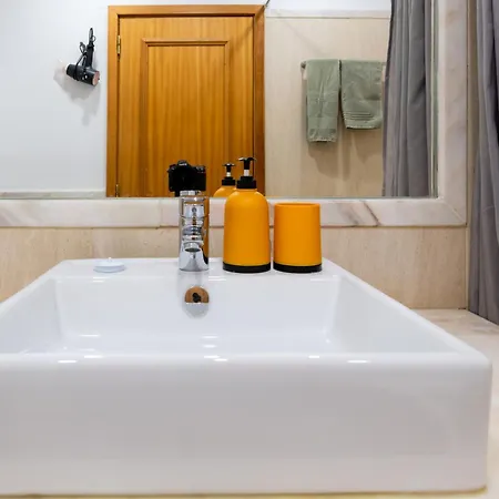 شقة Unique Two-patios - Stylish By Pico Fortress