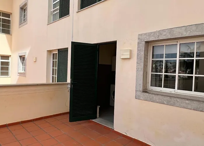 Unique Two-patios + Garage *
