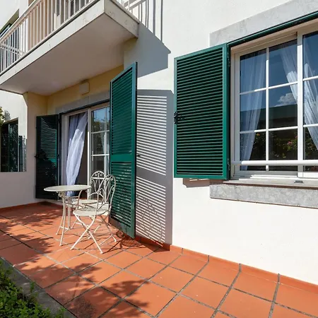 Unique Two-patios + Garage *